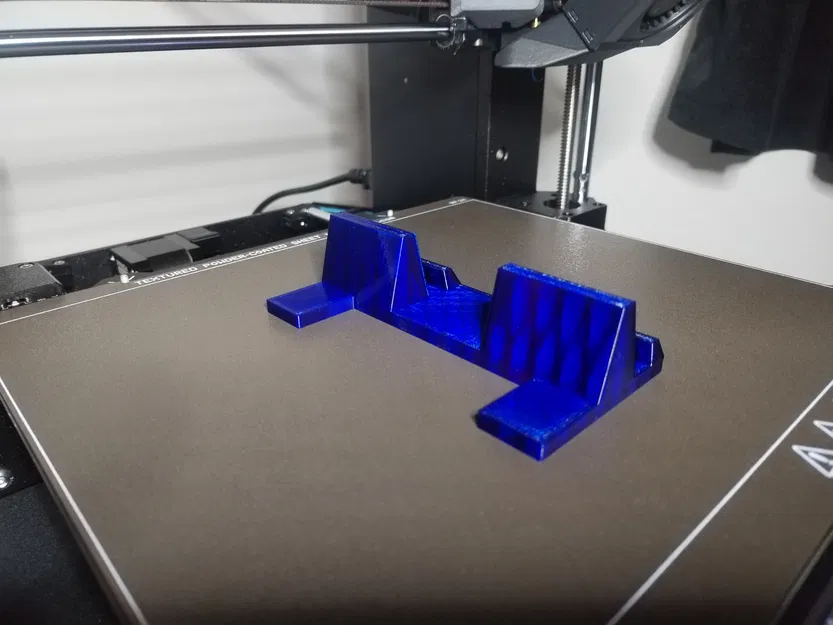 Giá đỡ tablet/điện thoại (Držák na tablet/mobil) - Image 1