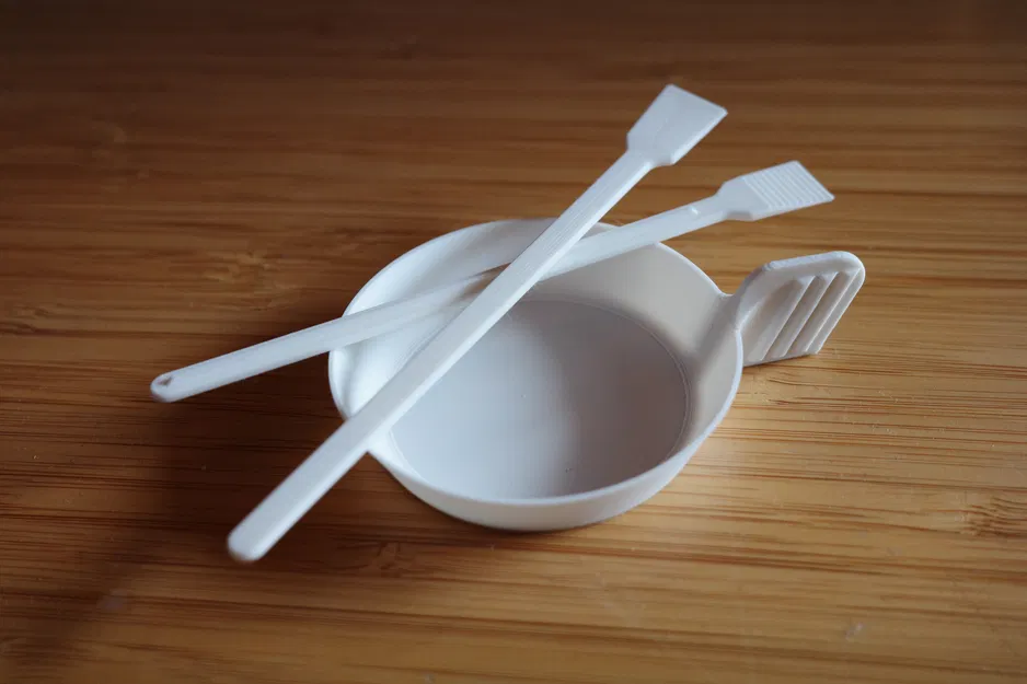 Khay Trộn Epoxy & Spatula Bôi/Trét (Epoxy Mixing Tray & Applicator Spatula) - Image 1