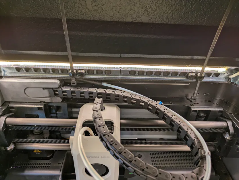 Điểm gắn zip tie (hoặc nút vent) cho DK Riser – Blazecut Mount cho X1C - Image 3