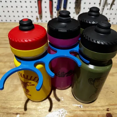 Kẹp 6 chai nước cho xe đạp (Bike Bottle 6 Pack Clip)