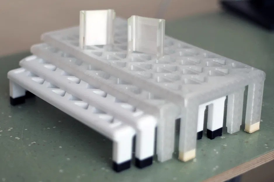 Bàn xếp chồng tiết kiệm chỗ kèm vớ chân (Space-saving stackable tables with socks) - Image 8