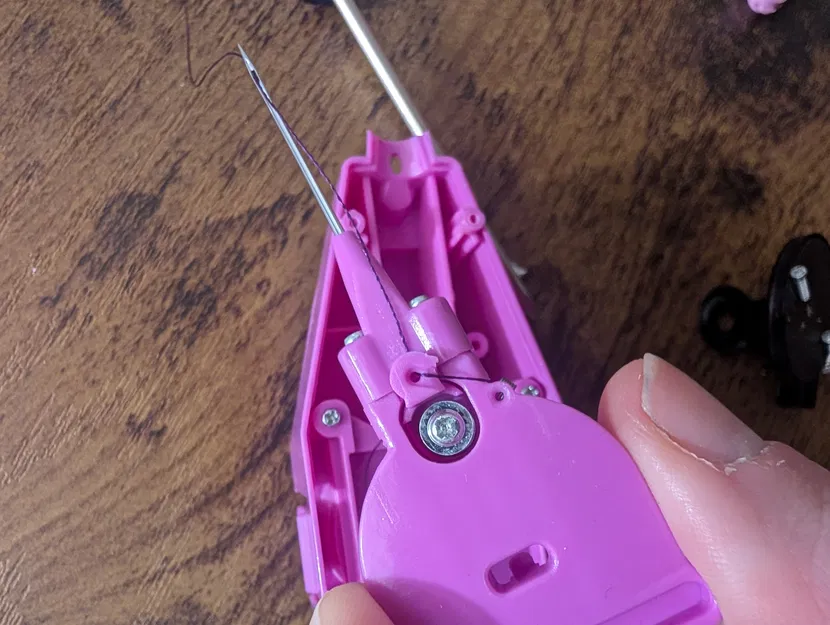 Ống suốt (spool) thay thế cho máy may trẻ em Stich n Sew - Image 3