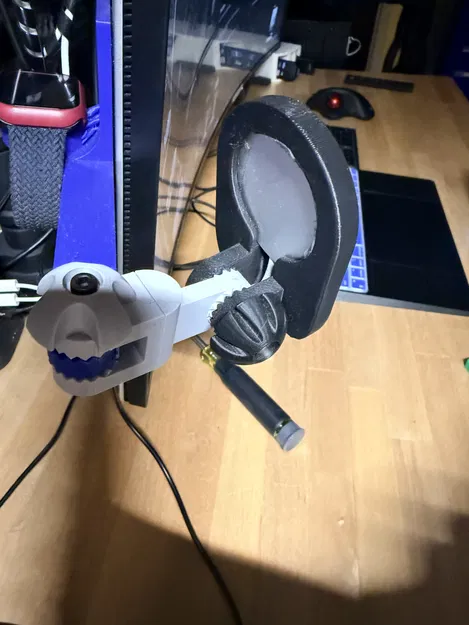 Giá đỡ điện thoại MagSafe gắn màn hình, có thể chỉnh góc (Adjustable) - Image 1