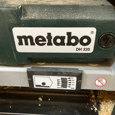 Adapter hút bụi tùy chỉnh cho máy bào Metabo (Custom Dust Extraction Adapter)