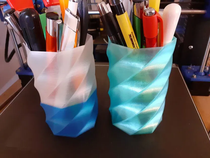 Giá đựng bút chì (Pencil holder) – stojan na tuzky - Image 2