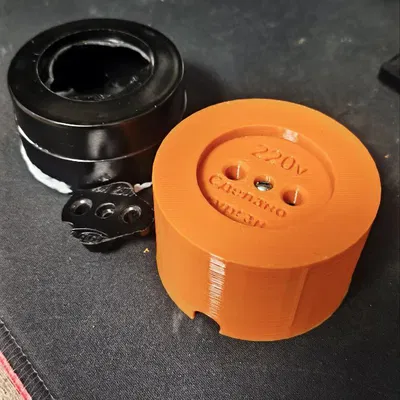 Ổ cắm tròn 220 (kiểu Liên Xô)