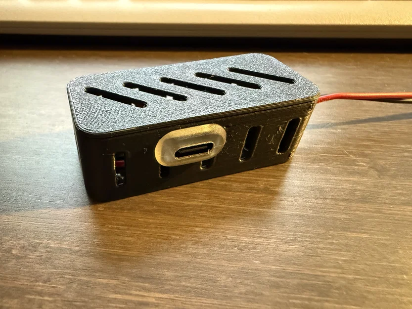 Vỏ LM2596 với tuỳ chọn USB-C - Image 1