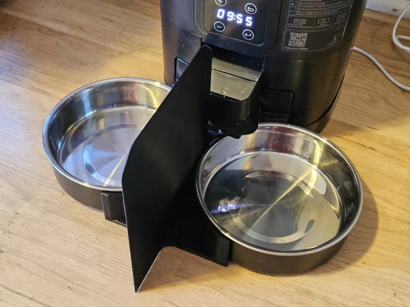 Miếng ngăn chén cho máy cho ăn tự động PAPIFEED (PAPIFEED Automatic Pet Feeder Divider) - Image 1