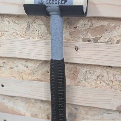 Giá treo French Cleat cho búa Gedore chống dội