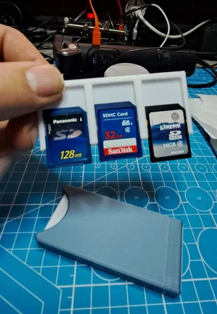 Hộp Cất Thẻ SD Modular Cao Cấp (Ultimate Modular SD Vault) – Gọn, Chắc, Dễ Mang - Image 2