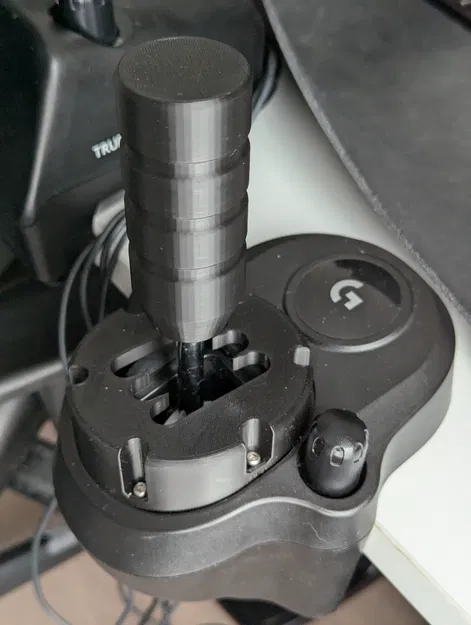 Núm cần số Logitech Gear Shifter + Adapter - Image 2