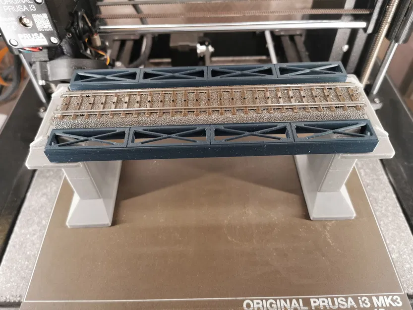 Cầu dàn thép Märklin H0 Rail-C 188mm đoạn thẳng (nhiều chi tiết) - Image 1