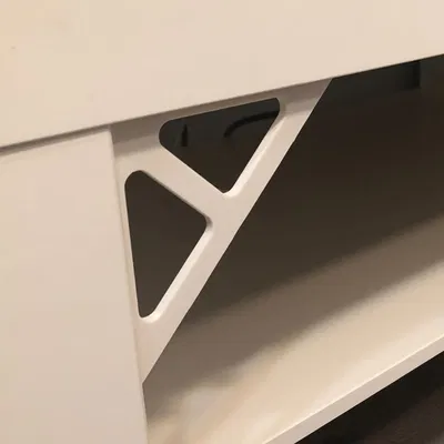 Ke góc chữ L chống rung cho bàn (tương thích IKEA LACK)