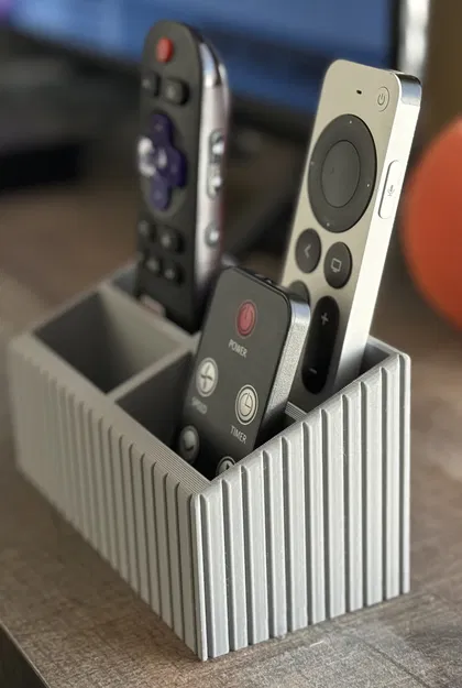 Khay Đựng Remote Hiện Đại (Modern Remote Organizer) - Image 1