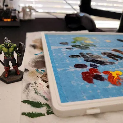 Bảng màu ẩm cho vẽ mô hình thu nhỏ