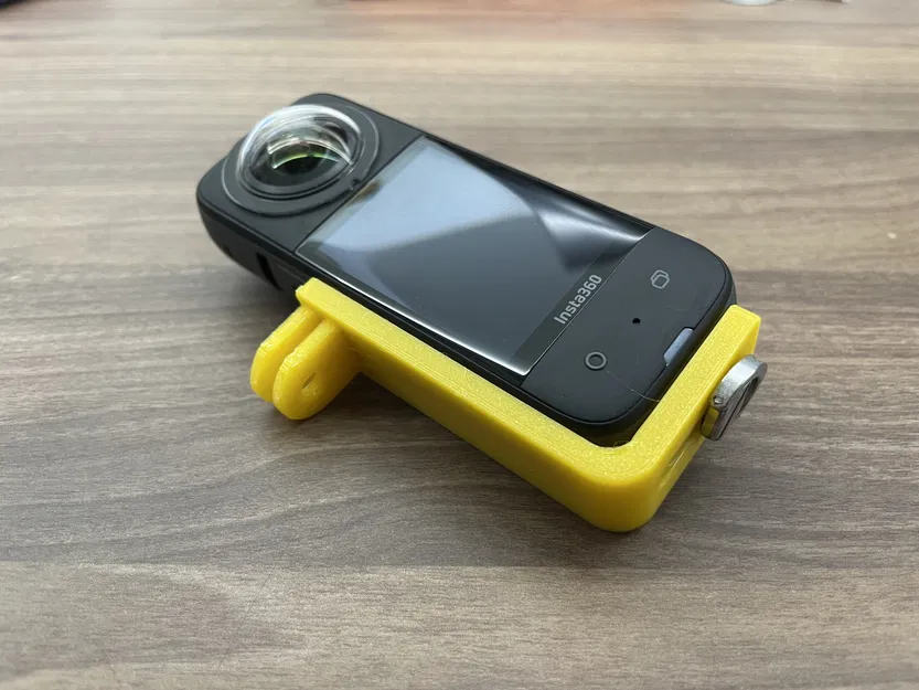 Giá đeo ngực ngang cho camera Insta360 - Image 1