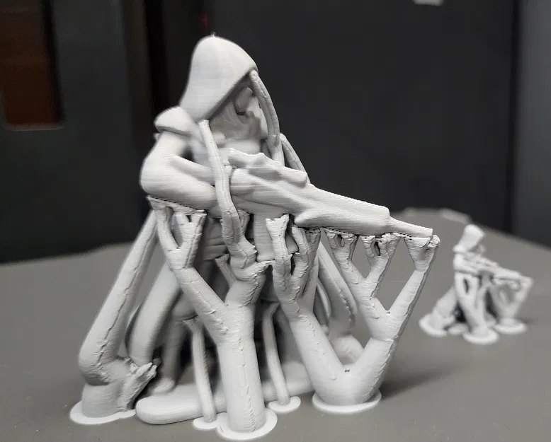 Mô hình mini Assassin cầm Rifle - Image 5