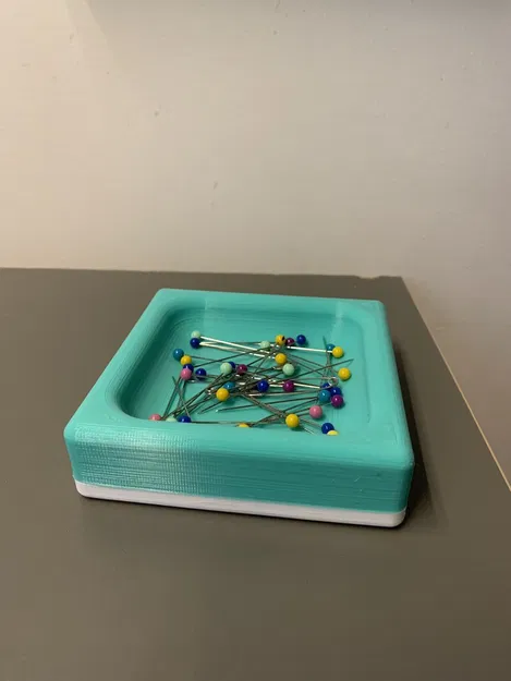 Đế nam châm giữ kim may (Sewing needles magnetic holder) - Image 1