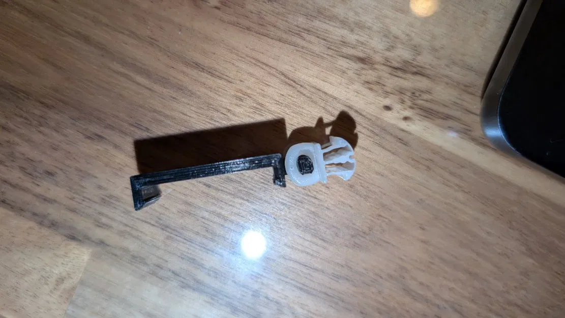 Giá/halterung kẹp rèm Knaus Südwind 60 Years (Gardine/Vorhang) - Image 1