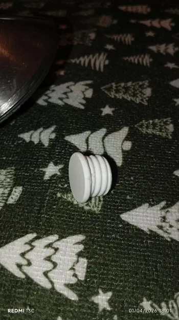 Nút bịt kín tạm thời cho cổ châm nhiên liệu của bình xăng - Image 2