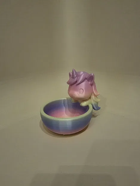 Miska Trang Trí Phép Thuật Có Kỳ Lân (Kouzelná Dekorační Miska s Jednorožcem) - Image 1