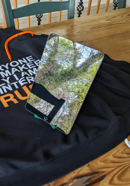 Giá đỡ điện thoại/tablet chỉnh góc – Print in Place - Image 6