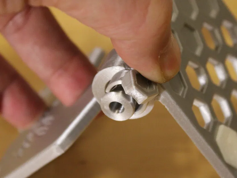 Jolla Phone Holder | Giá đỡ trưng bày điều chỉnh góc - Image 12