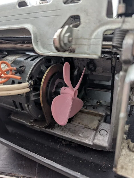 Cánh quạt motor thay thế cho IBM Selectric - Image 1
