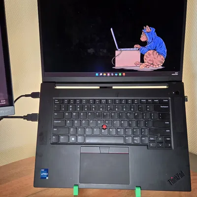 Giá đỡ laptop Lenovo P1 Gen6