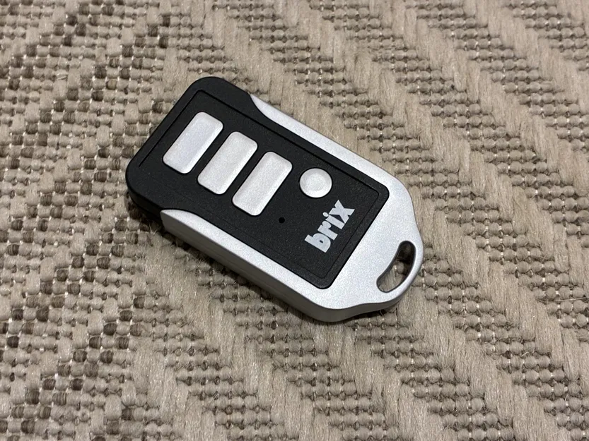 Giá đỡ remote cổng Brix (Brix Gate Remote Holder) - Image 2