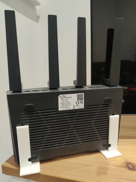 Chân đỡ dựng đứng cho gl.inet mt-6000 (Flint 2) - Image 1