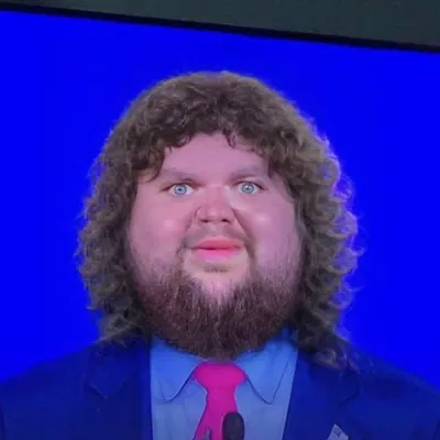 Tượng mô hình meme JD Vance