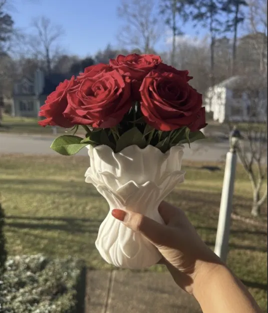 Bình Hoa Cánh Hoa Bó Hoa Thanh Lịch (Elegant Bouquet Petal Vase) - Image 4