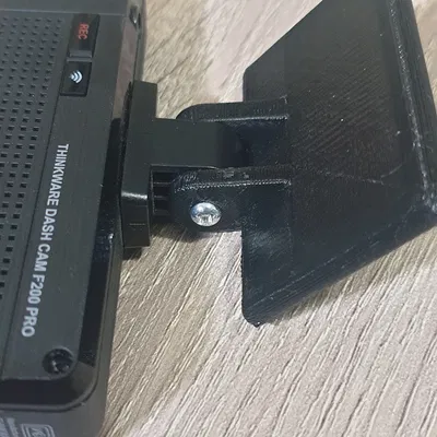 Giá đỡ camera hành trình Thinkware F200 Pro