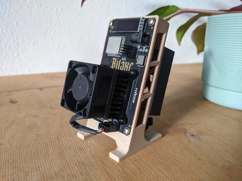 Chân đế Bitaxe Gamma Stand V2 - Image 2