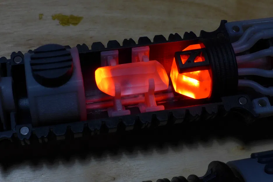 Lightsaber Cutaway (chuôi cắt lộ cấu trúc) - Image 4