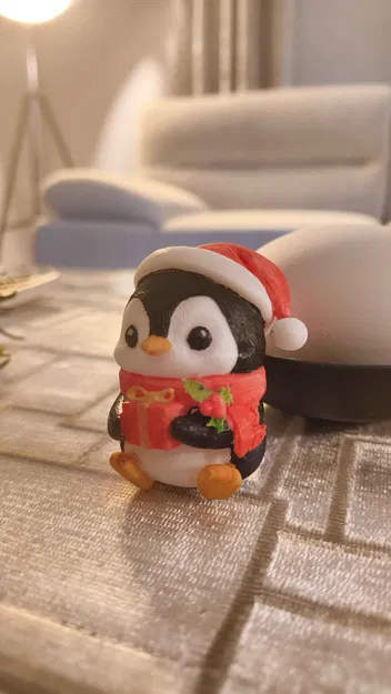 Chim Cánh Cụt Giáng Sinh Dễ Thương Ôm Quà (Mũ Santa & Khăn Choàng) - Image 3