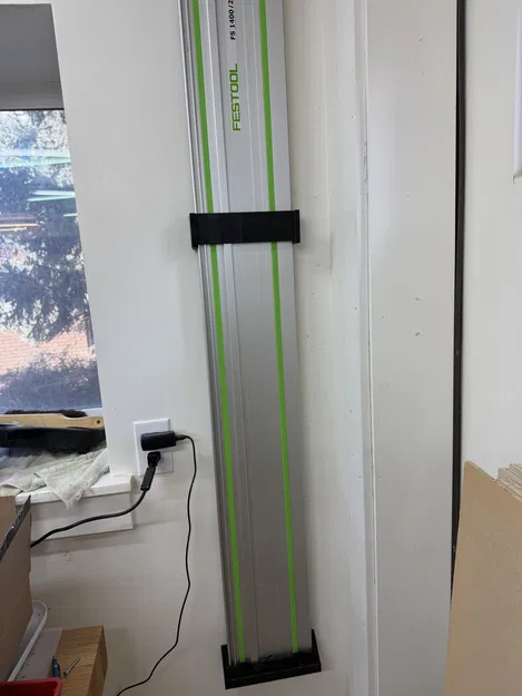 Giá treo tường dọc cho 2 thanh Festool guide rail - Image 1