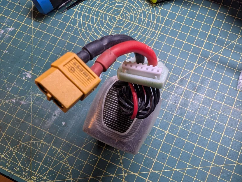 Giá đỡ đầu balance plug LiPo siêu nhẹ - Image 2