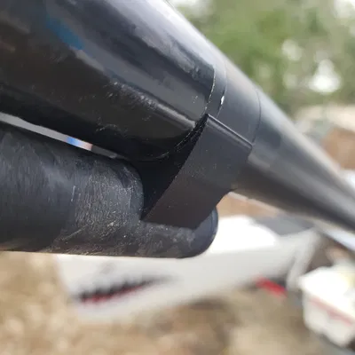 Gối kẹp (pipe saddle) cho spinnaker pole giữ selfie stick