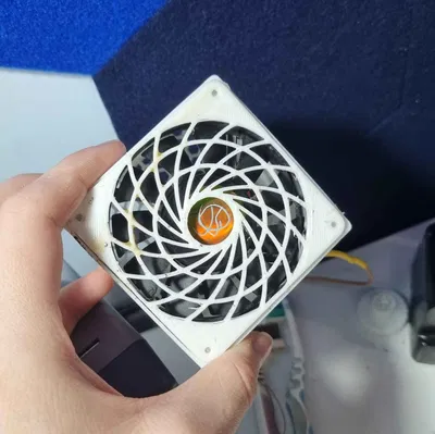 Lưới quạt và vỏ Noctua (Noctua fan grid and case)