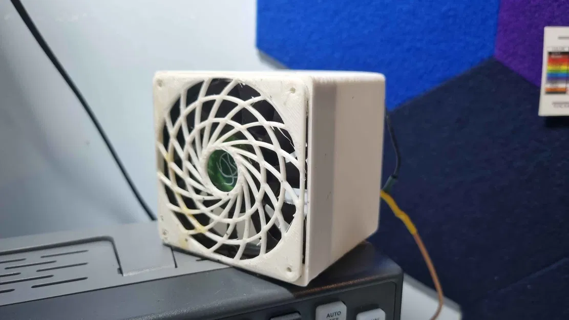 Lưới quạt và vỏ Noctua (Noctua fan grid and case) - Image 2