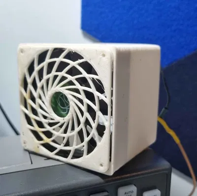 Lưới quạt và vỏ Noctua (Noctua fan grid and case)