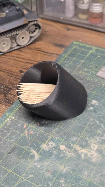 Hộp đựng tăm xỉa răng đặt nghiêng (Angled Toothpick Holder) - Image 1