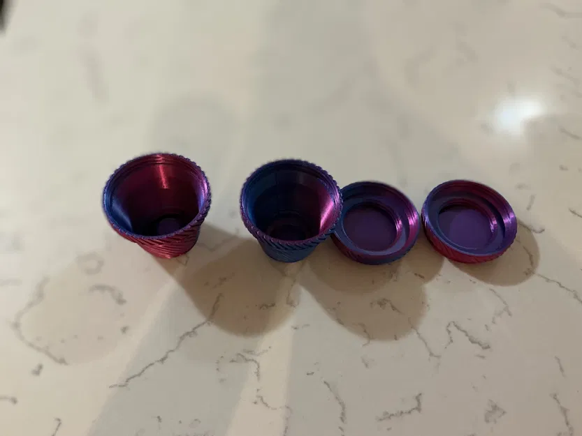 Hộp đựng lồng nhau, xếp chồng và vặn ren (Nesting stacking screwing containers) - Image 2