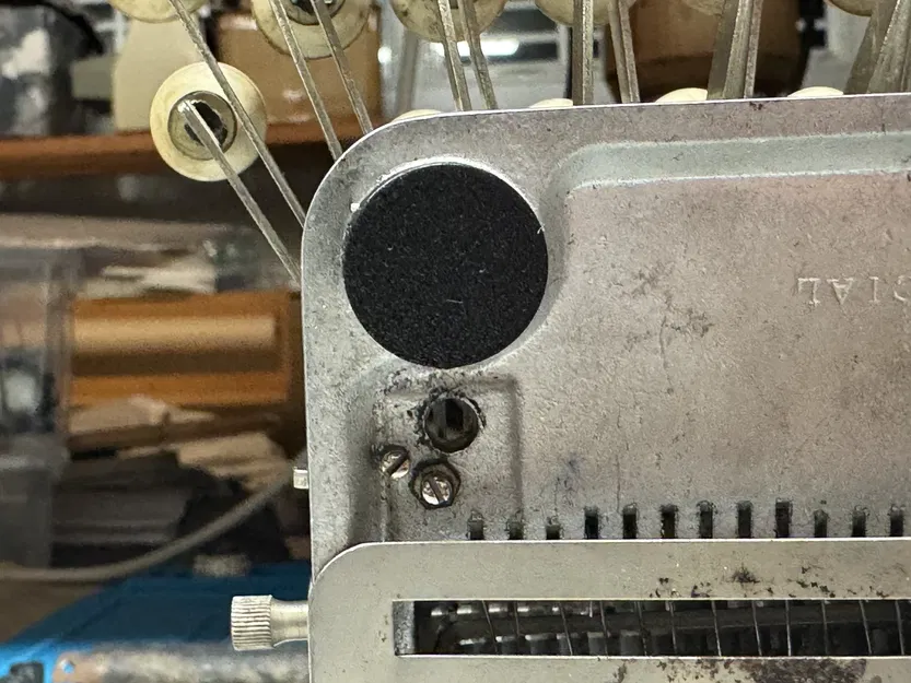 Chân cao su máy đánh chữ Blickensderfer 5 (rubber foot) - Image 4