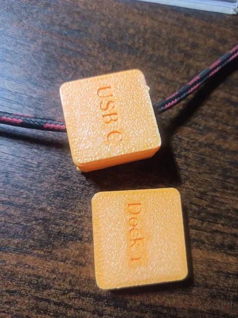 Kẹp sắp xếp dây cáp kèm dock (Cable Organizer with Dock) - Image 2