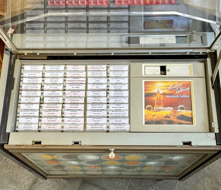 Khung đĩa (Record Frame) cho máy Jukebox Rowe Cadette - Image 1
