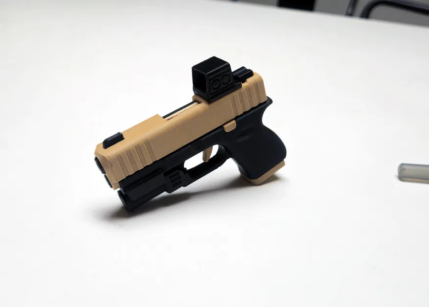 Red Dot Sight cho Glock Fidget Keychain – đồ chơi mini trượt 3D print - Image 2