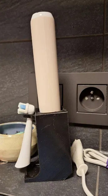 Kệ treo bàn chải OralB IO & đầu bàn chải (úp ngược) - Image 2